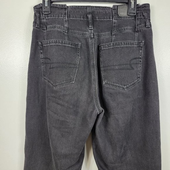 American Eagle  High Rise Mom Regular Denim Jeans - Picture 6 of 11